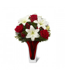 The FTD Holiday Celebrations Bouquet The FTD Holiday Celebrations Bouquet